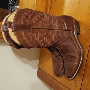 Moonshine Spirit Western Cowboy Boots Square Toe Men's  8.5 D EUC